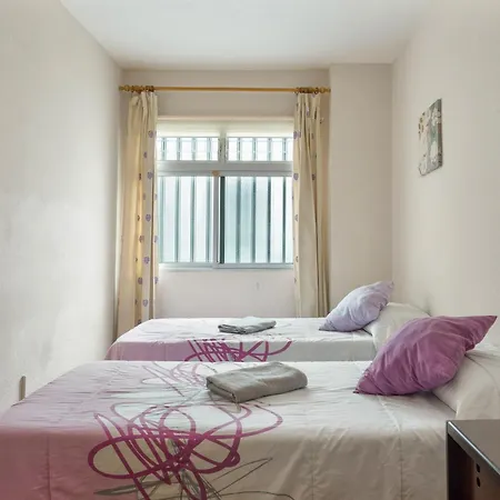 Un Guino Al Mar * Πουέρτο Ντε Λα Κρουζ