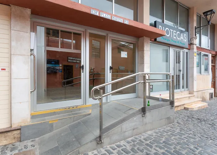 Un Guino Al Mar * Puerto de la Cruz (Tenerife)