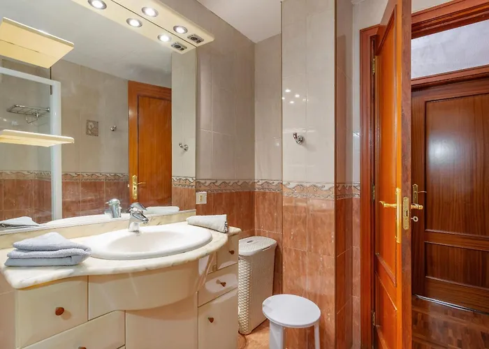 Un Guino Al Mar Apartmán *